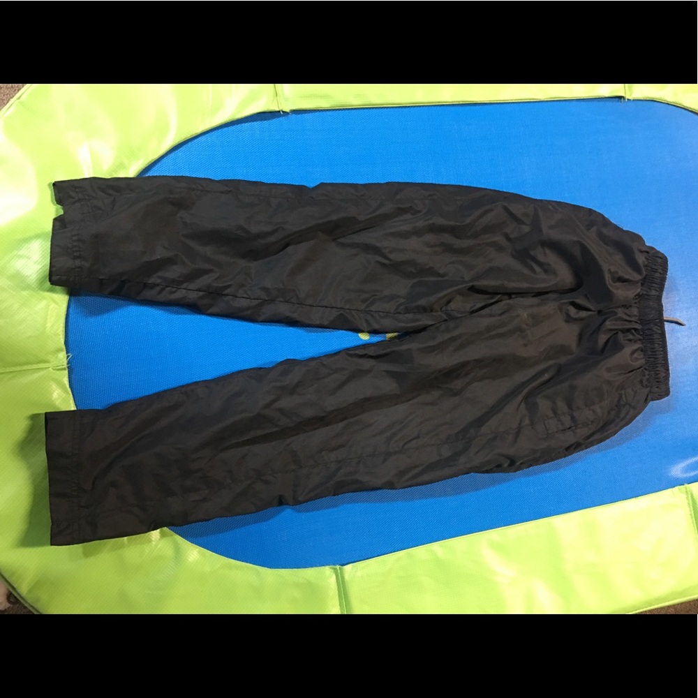 Youth small wind pants